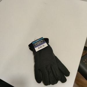 Black fleece gloves